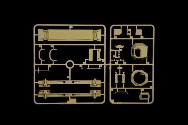 Autoblinda AB 41 with Bersaglieri El Alamein [Italeri]